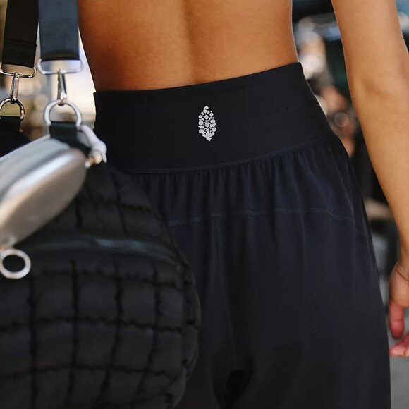 NEW Free People Movement Never Better Structured women Sweatpants in black 252 - Picture 4 of 9